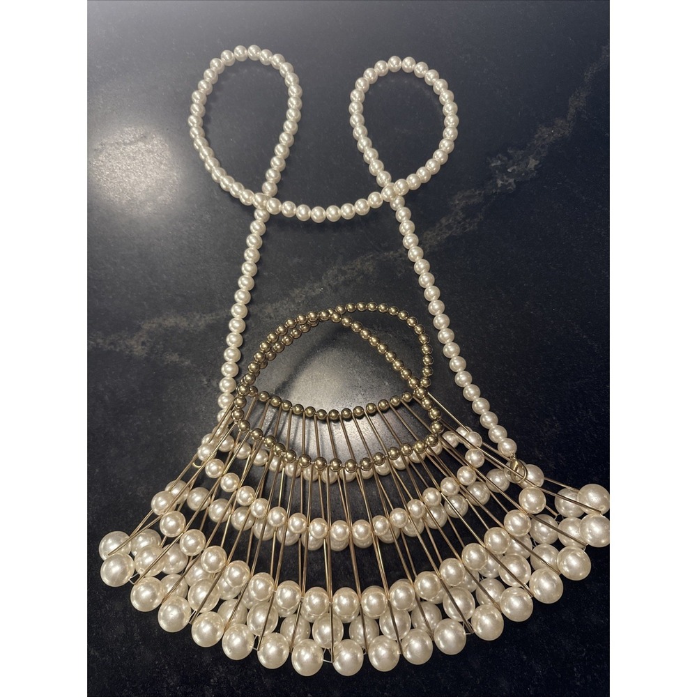Vanina Inspired Acrylic Beads Pearl Gold Beaded Top‎ Handle Strap Fan Bag Clutch
